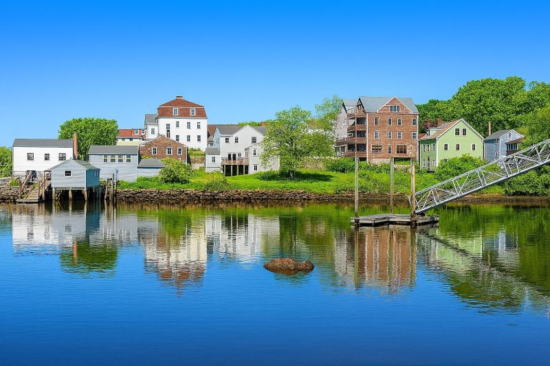 Best Siding Installation pros in Johnston, RI